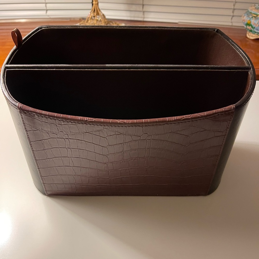 BOOK ORGANIZER